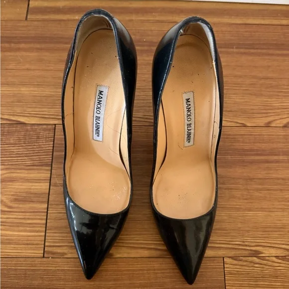 Patent Manolo Blahnik Stilettos - Picture 6 of 9